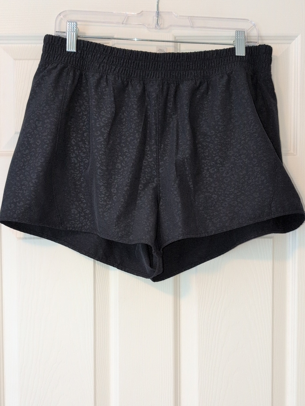 Marika Black Women’s Leopard Elastic-Waist Athletic Shorts Sz. XL